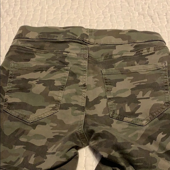 Jeans bundle - Picture 14 of 16